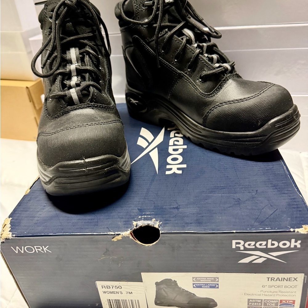 Reebok Trainex Black Lace Up Boots Women's Size 7 ASTM FT413